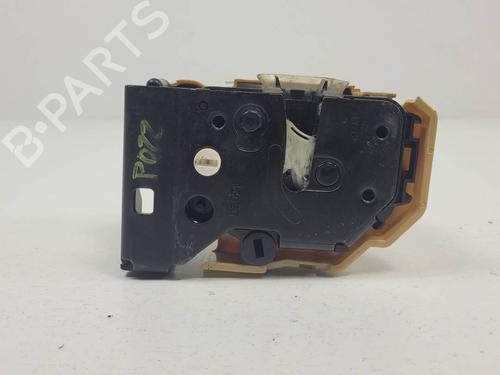 rear-right-lock-alfa-romeo-stelvio-949_-2016-40175774 main image