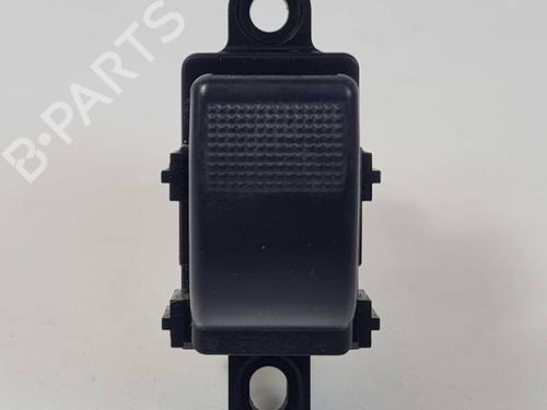 Used Right front window switch Right front window switch MAZDA 6 Hatchback (GG) 2.0 DI (GG14) (121 hp) 30450408 30450408