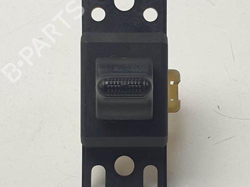 Used Right front window switch CHRYSLER VOYAGER IV (RG, RS) 2.8 CRD (150 hp) 26573765