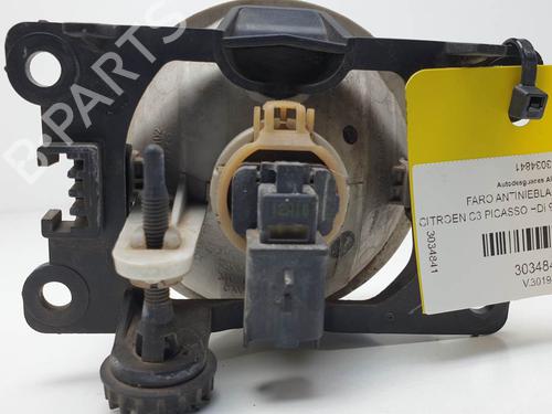 Right front fog light CITROËN C3 Picasso (SH_) 1.6 HDi | BP24915924C31 - Image 4