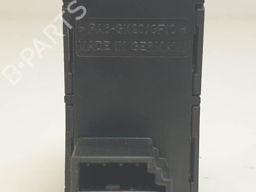 Left rear window switch BMW X3 (E83) 2.0 d | BP28065533I29 - Image 2