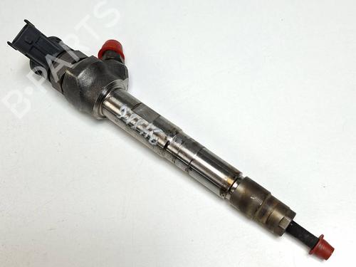 Used Injector Injector LAND ROVER DISCOVERY V (L462) 2.0 Sd4 4x4 (241 hp) 39745867 39745867