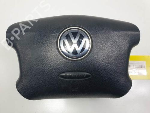 Used Driver airbag VW GOLF IV (1J1) 1.9 TDI (101 hp) 11234569