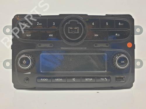 Used Radio Radio SMART FORFOUR Hatchback (453) 1.0 (453.042, 453.043) (71 hp) 24627368 24627368