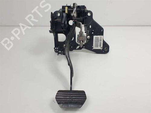 Used Break pedal Break pedal PEUGEOT 508 I (8D_) 2.0 HDi Hybrid4 AWC (163 hp) 10647130 10647130