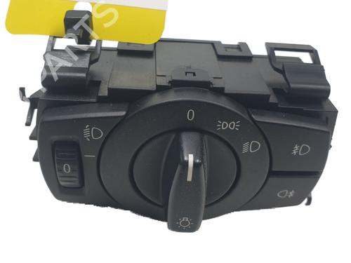 Used Headlight switch Headlight switch 37457897 37457897