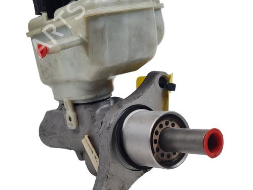 Used Brake master cylinder Brake master cylinder 37484323 37484323