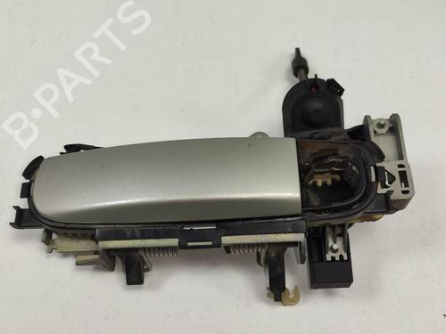 front-right-exterior-door-handle-audi-a4-b6-avant-8e5-19-tdi-2000-2001-2002-2003-2004-2005-9821292 main image
