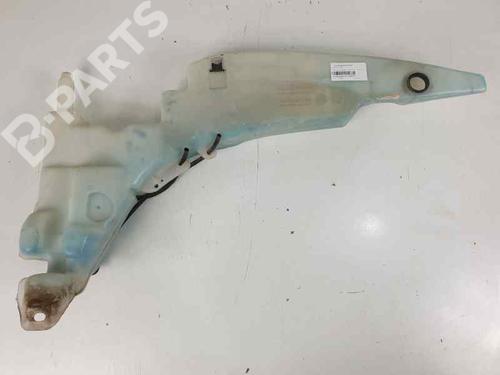 windscreen-washer-tank-ford-focus-i-turnier-dnw-18-turbo-di-tddi-xs4117618c-xs417618b-xs4113k163a-1999-2000-2001-2002-2003-2004-2005-2006-2007-7406105 main image