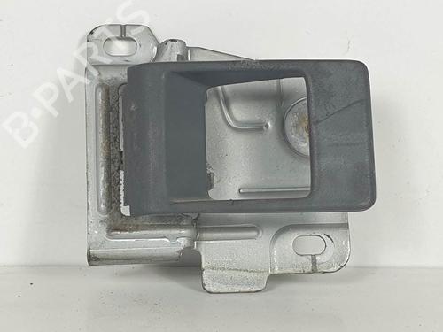 Used Rear left interior door handle Rear left interior door handle LAND ROVER DISCOVERY I (LJ) 2.5 TDI 4x4 (113 hp) 13500194 13500194
