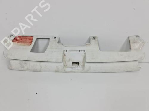 Used Grille PEUGEOT 306 Hatchback (7A, 7C, N3, N5) 1.6 (89 hp) 6855035