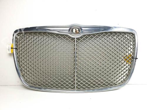 Used Grille CHRYSLER 300C (LX, LE) 3.5 (249 hp) 27885368