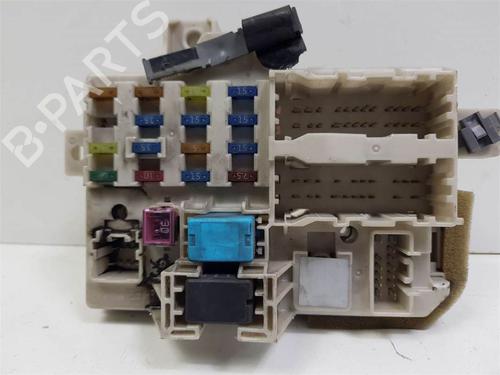 Used Fuse box Fuse box MAZDA 6 Hatchback (GG) 2.0 DI (GG14) (136 hp) 10632781 10632781