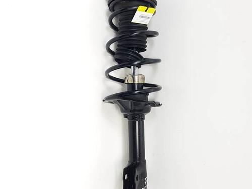Used Left front shock absorber TOYOTA YARIS (_P1_) 1.0 (SCP10_, SCP10R) (68 hp) 24932573