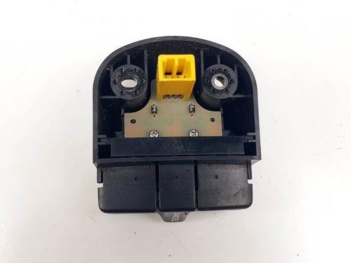 Steering wheel controls HONDA CR-V II (RD_) 2.0 (RD5) | BP16053828E15 