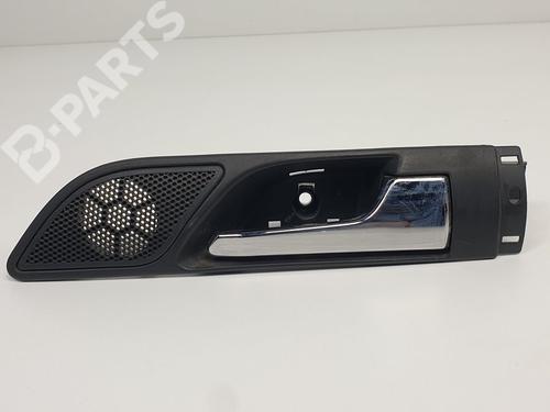 Used Front right interior door handle OPEL ASTRA H (A04) 1.7 CDTI (L48) (100 hp) 10567943