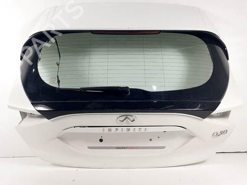 tailgate-infiniti-q30-22-d-2015-18053526 main image