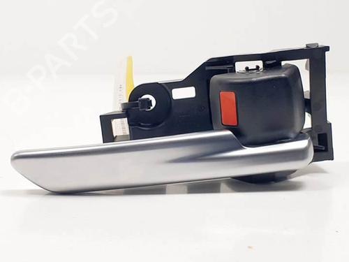 front-right-interior-door-handle-toyota-corolla-hatchback-_e21_-_ea1_-_eh1_-2018-25403724 main image