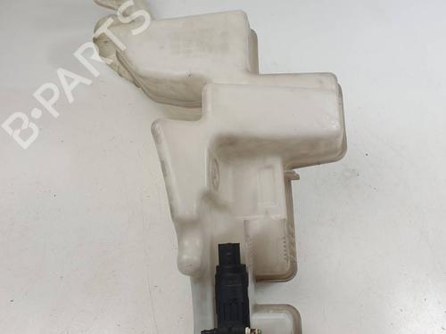 windscreen-washer-tank-vw-touran-1t1-1t2-2003-2004-2005-2006-2007-2008-2009-2010-2011-37682315 main image