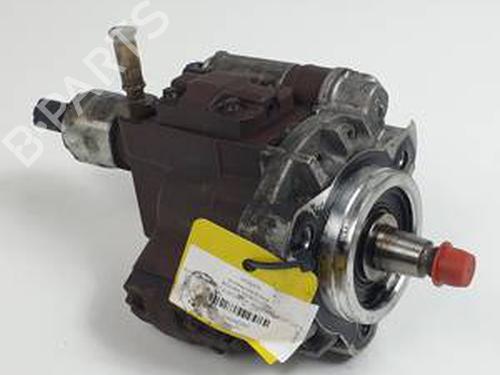 Used Injection pump FORD TRANSIT CONNECT (P65_, P70_, P80_) 1.8 Di (75 hp) 30450646