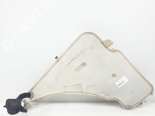 Used Windscreen washer tank Windscreen washer tank 25144170 25144170