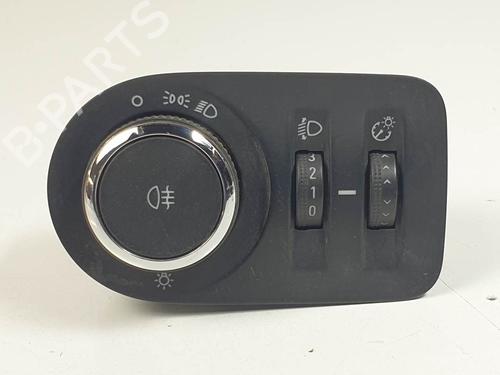 Used Headlight switch Headlight switch OPEL MERIVA B MPV (S10) 1.4 (75) (140 hp) 28508159 28508159