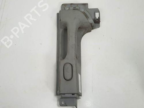 Used Interior handle Interior handle MERCEDES-BENZ VITO / MIXTO Van (W639) [2003-2026] 8731083 8731083
