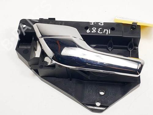 Used Front left interior door handle JAGUAR XF I (X250) 2.7 D (207 hp) 18018644
