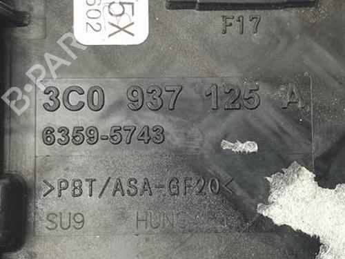 Sikringsdåse AUDI Q3 (8UB, 8UG) 2.0 TDI | BP30608466E1