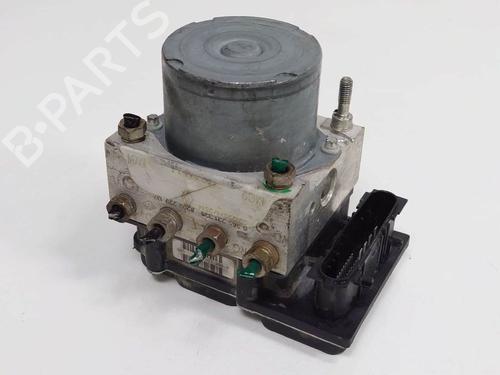 Used ABS pump ABS pump RENAULT CLIO II (BB_, CB_) 1.4 16V (B/CB0P, BB13) (98 hp) 7903820 7903820