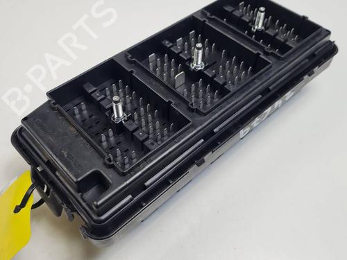 Fuse box CHEVROLET CAPTIVA (C100, C140) 2.0 D 4WD | BP38480630E1 - Image 2