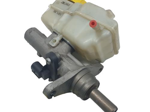 brake-master-cylinder-seat-ibiza-iv-6j5-6p1-2008-2009-2010-2011-2012-2013-2014-2015-2016-2017-37257699 main image