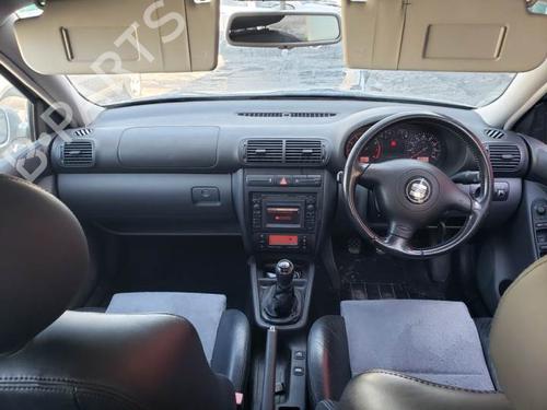 Nebelscheinwerfer links SEAT TOLEDO II (1M2) 2.3 V5 | BP15408888C30 