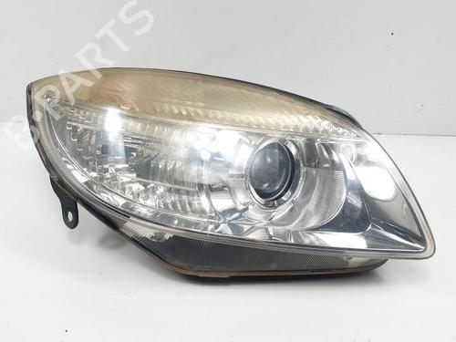 Used Right headlight SKODA FABIA II (542) 1.2 (60 hp) 27525573
