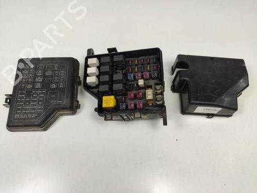 Fuse box HYUNDAI SANTA FÉ I (SM) 2.0 CRDi 4x4 | BP9817241E1 
