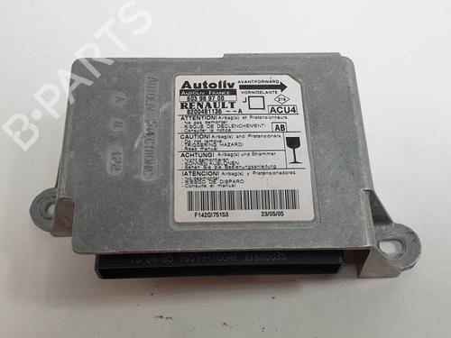 Airbag styreenhed RENAULT GRAND SCÉNIC II (JM0/1_) 1.9 dCi (JM0G, JM12, JM1G, JM2C) (120 hp) 8948610