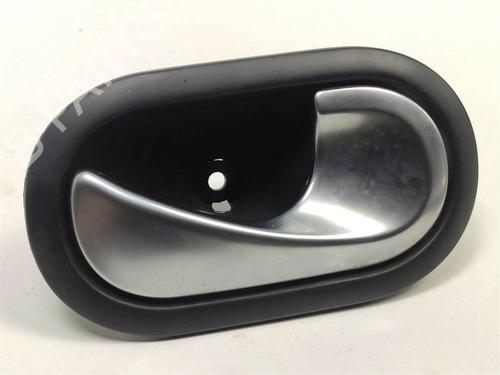 Used Front right interior door handle Front right interior door handle RENAULT TWINGO II (CN0_) 1.2 16V (CN0K, CN0V, CN0A) (76 hp) 9693113 9693113