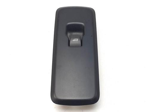 Used Right rear window switch Right rear window switch LAND ROVER RANGE ROVER SPORT I (L320) 3.0 D 4x4 (245 hp) 27885463 27885463