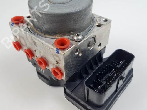 Used ABS pump ABS pump TOYOTA C-HR (_X1_) 2.0 Hybrid (MAXH10) (184 hp) 24500104 24500104