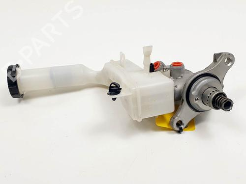 Used Brake master cylinder Brake master cylinder 24915612 24915612