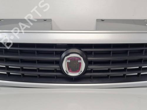Grelha Grelha FIAT DOBLO Box Body/MPV (223_) 1.9 JTD (105 hp) 36661481 36661481