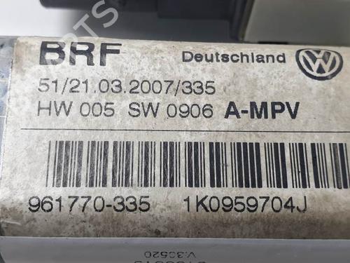 Right rear window motor VW TOURAN (1T1, 1T2) 1.9 TDI | BP27885671E22 