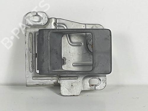 Used Front left interior door handle Front left interior door handle LAND ROVER DISCOVERY I (LJ) 2.5 TDI 4x4 (113 hp) 13496449 13496449