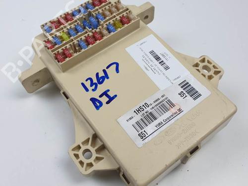 Used Fuse box HYUNDAI i30 Estate (FD) 1.6 CRDi (116 hp) 27195526