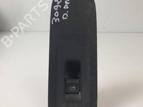 Used Right front window switch SKODA CITIGO (NF1) 1.0 (60 hp) 30586121