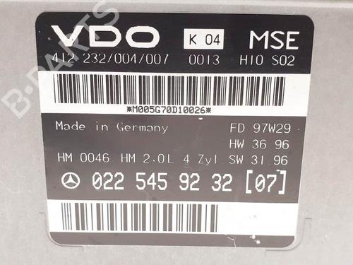 Engine control unit (ECU) MERCEDES-BENZ E-CLASS (W210) E 200 (210.035) | BP25139617M57 