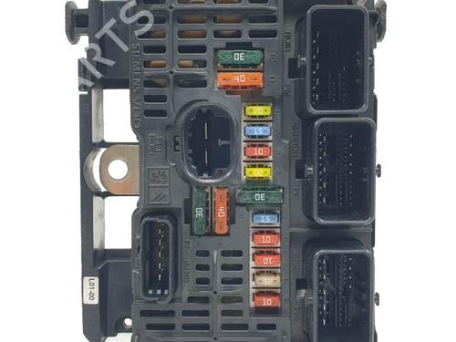 Used Fuse box PEUGEOT 407 (6D_) 1.6 HDi 110 (6D9HZC, 6D9HYC) (109 hp) 29149486