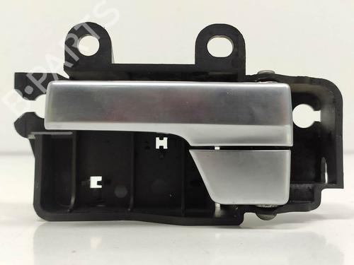 Used Front left interior door handle Front left interior door handle LAND ROVER RANGE ROVER SPORT I (L320) 3.0 D 4x4 (245 hp) 8187280 8187280