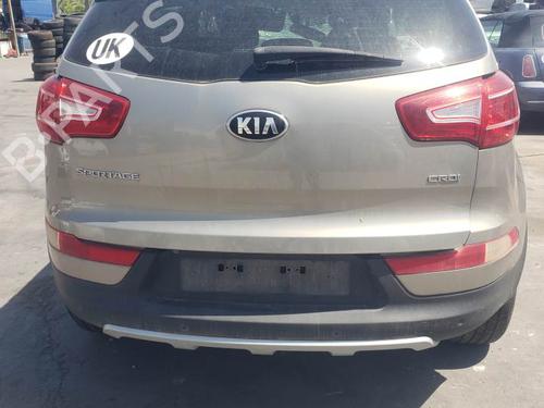 Engine control unit (ECU) KIA SPORTAGE III (SL) 2.0 CRDi AWD | BP28106456M57 