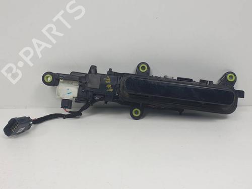 Used Rear left exterior door handle Rear left exterior door handle LAND ROVER RANGE ROVER EVOQUE (L551) 1.5 P300e Hybrid 4x4 (309 hp) 40176102 40176102